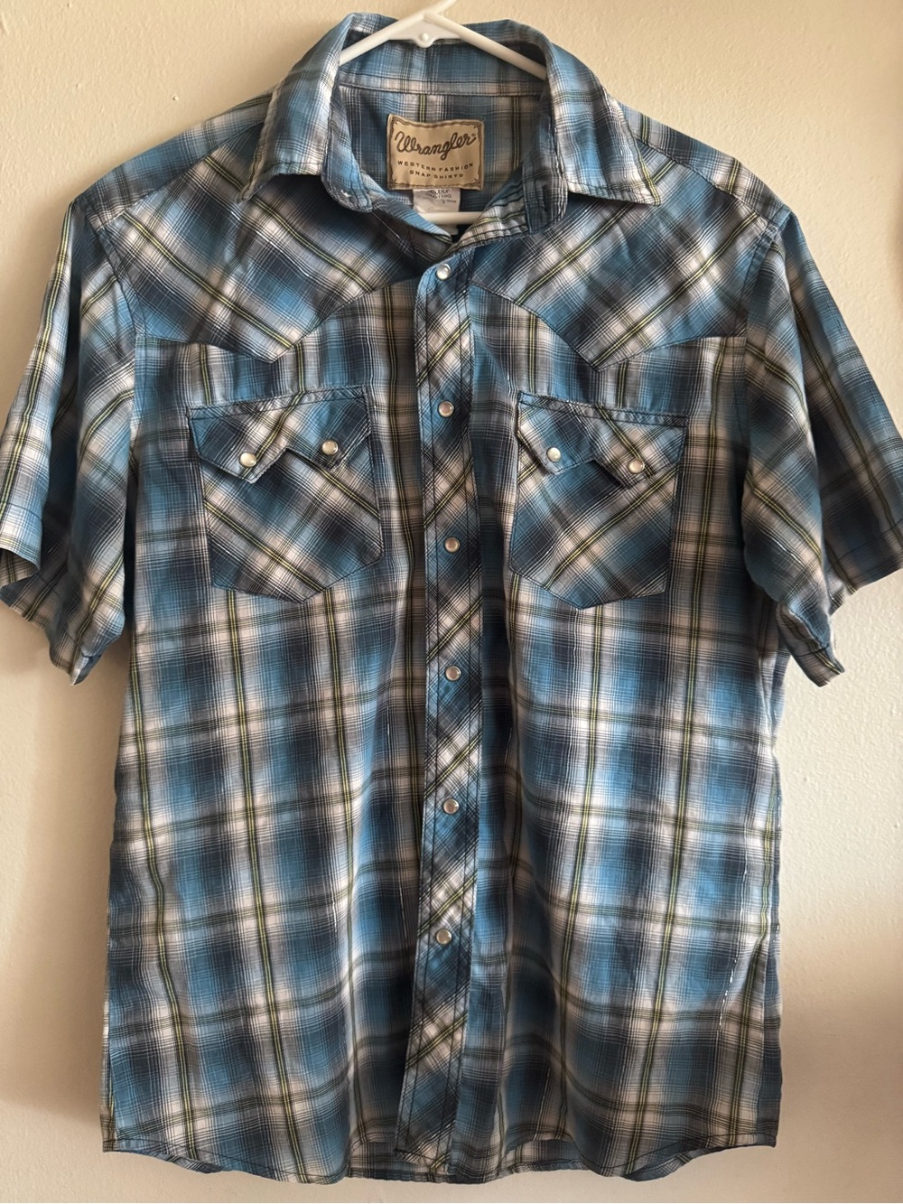 Wrangler Men's Pearl Snap Short-Sleeve Western Shirt Vintage